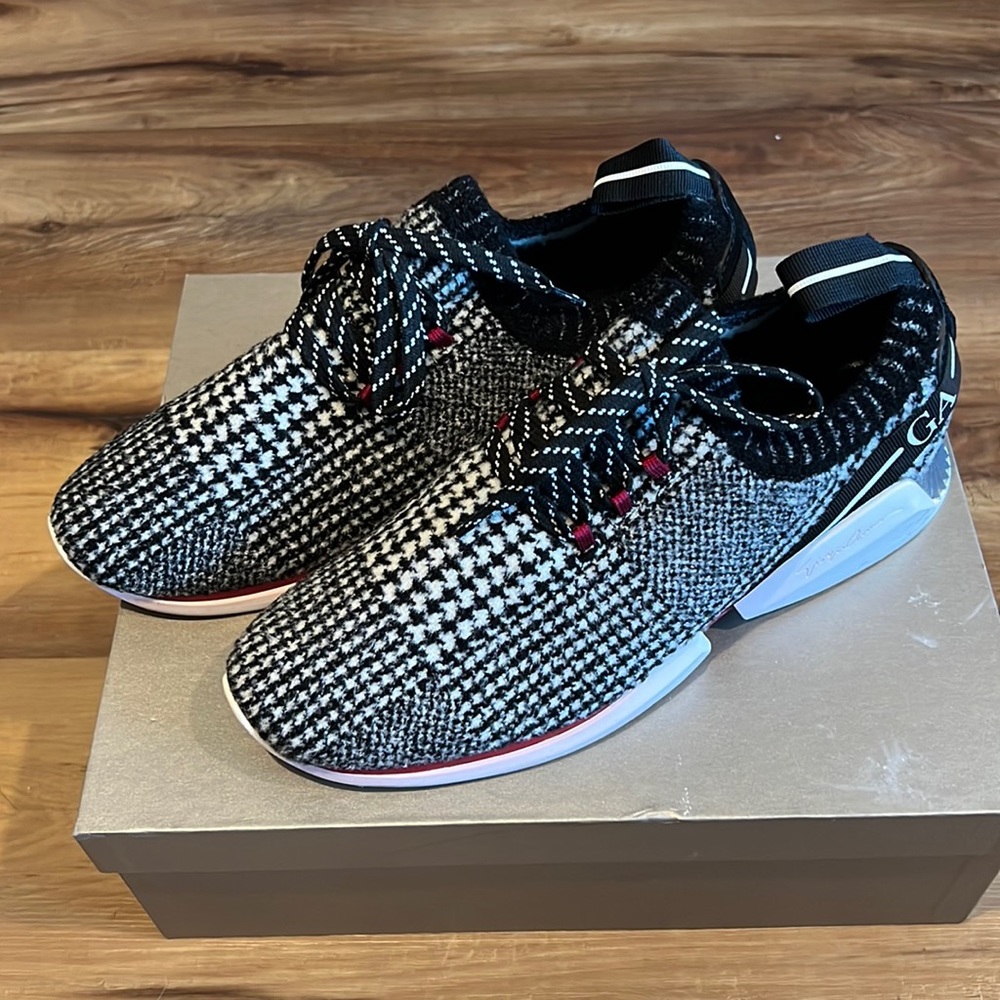 Houndstooth Runners